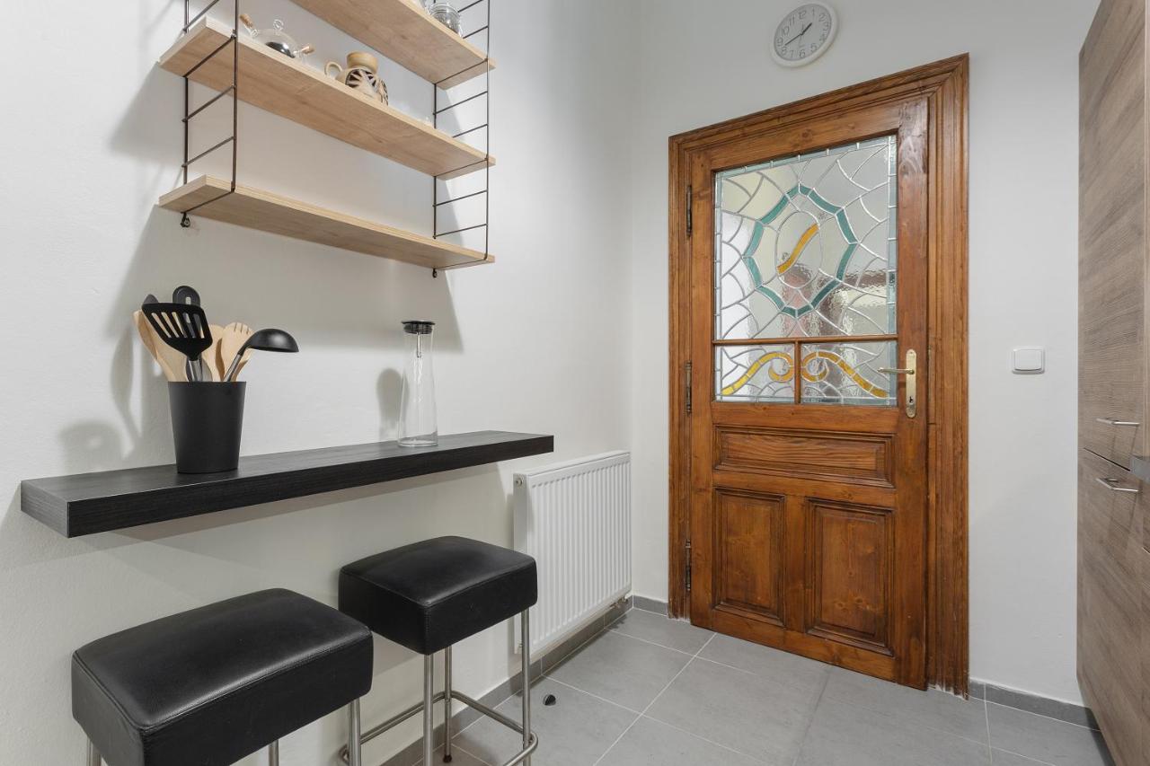 Apartamento Bright And Spacious Attic